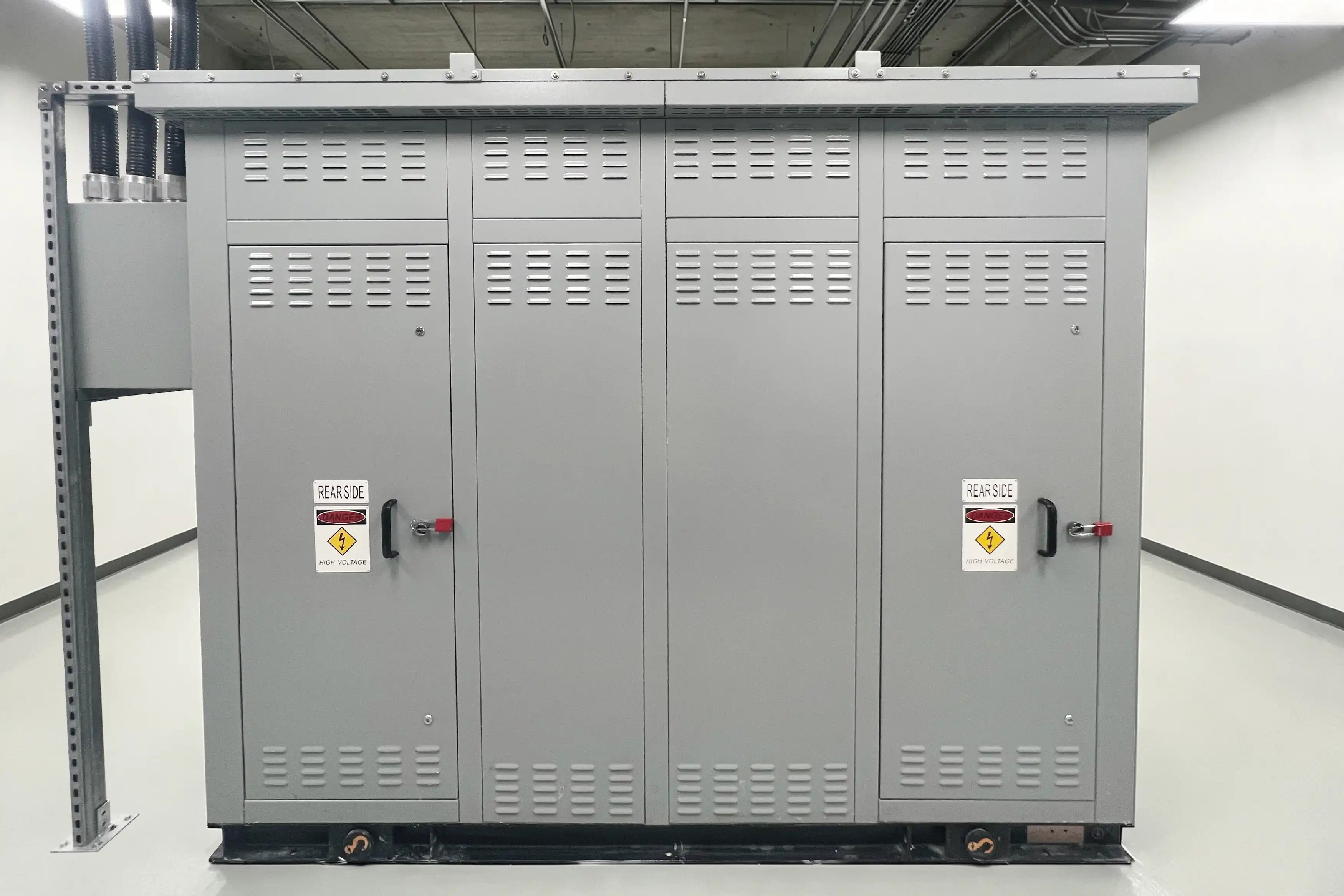 1000 kVA cast resin dry-type transformer with Type 2 splash-proof enclosure for the Canadian market