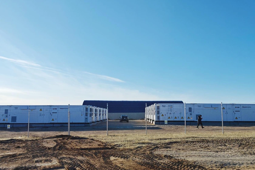 Grid-forming battery energy storage containers at a project site in southern Mongolia